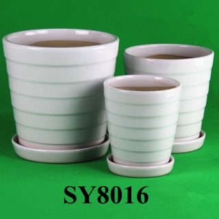 White glazed shaving line flower pots and planters