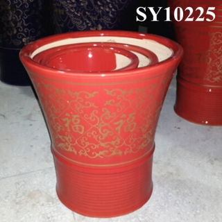 Red chinese porcelain New year pot