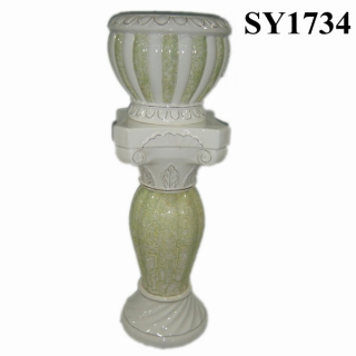 Green glazed carving ceramic roman style pot