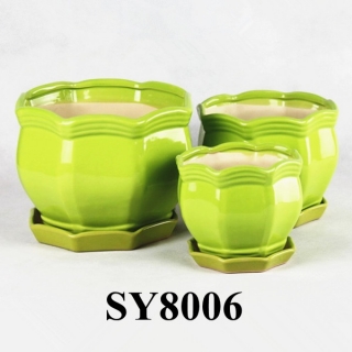 With saucer unique design lace border green glazed flower pot