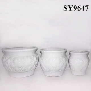 White garden decoration flower pots