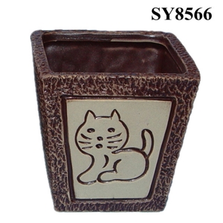 Cat carving glazed ceramic planter pot