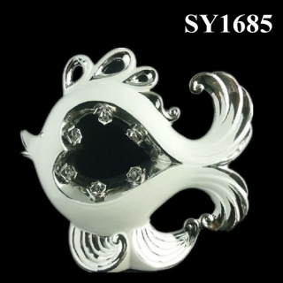 Isolate the silver plating fish ornaments animal ceramic statue