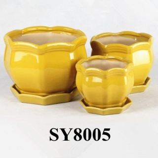 With saucer lace shape yellow glazed ceramic flower pot