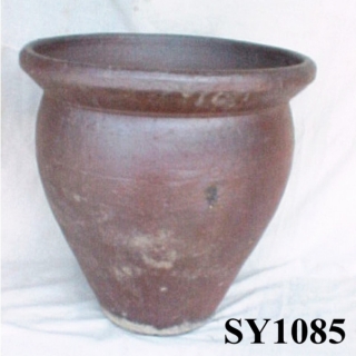 Rustic brown antique ceramic pots